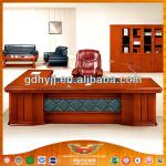HY-D6032 Teak Veneer Executive Desk with Modern Finishing