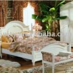 Antique white bedroom furniture set bed / dresser / table