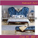 classic luxury bedroom furniture