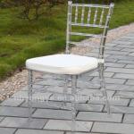 clear resin chiavari chair for wedding E-001