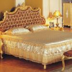 European Style Broque Classic Italian bedroom furniture 0403