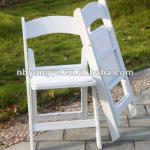 folding resin chair with pad E001W