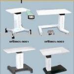 Motorized Equipment &amp; Instrument Table