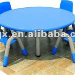 Round children plastic table and chairs for study&play QX-B7003