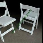 White Wood Folding Padded Chair