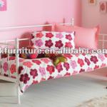 Elegant metal day bed in powder coating finish