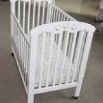 Selling Baby Cribs Cheap Price-