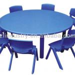 Children round table