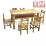 Widely used kids study table and chairs