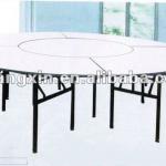 wood board banquet table