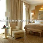 Italy Antique Wood Hotel Bedroom Furniture Set
