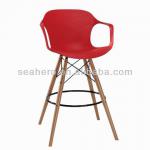 Hot plastic bar chair with armrest BS804