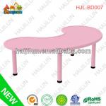 Moon shape plastic table of school item