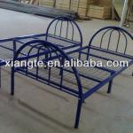 blue single steel military bed /simple metal frame mesh wire bed