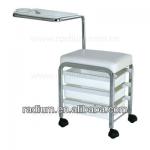 Movable manicure/pedicure salon trolley with beauty chair