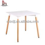 famous restaurant solid wood commercial dining tables