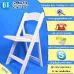 white Resin folding chair