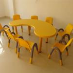 moon-shape plastic table kindergarden table-