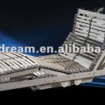 Manual slatted bed frame