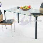 2013 YMQ furniture latest designed glass kitchen table T1304