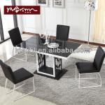 2013 popular tempered glass dining table(1+4)