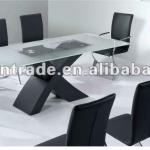Modern design dining table sets with tempered glass and Mdf legs
