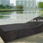 Wicker sun lounger RCS-005