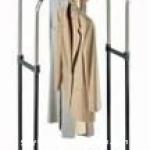 retractable garment rack with wheel