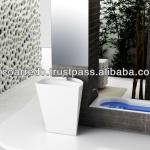 Washbasin free stand in Solid Surface