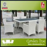 Luxury Glass Dining Table With Rattan Chair 61709