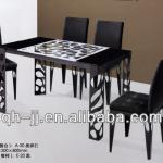 Modern Design Temepered Glass Top with Metal Frame Dining table