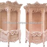 Italian classic vitrine