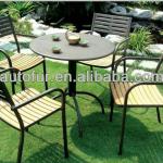 Outdoor metal garden table and chair