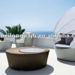 Rattan daybed with end table-DB-014