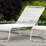 New outdoor furniture high quality rattan sun lounge, white synthetic daybed with coffee table