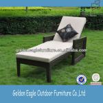Comfortable modern garden Rattan sun lounger-L0076