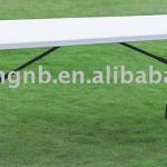 Leisure plastic folding table