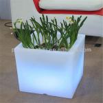 beautiful PE material rotational moulding waterproof glow led cube flower pot PBG-3527F
