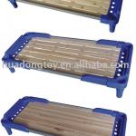 plastic board bed