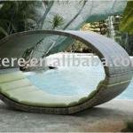 rattan bed / sun longue / chaise longue / rattan outdoor bed