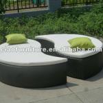 2012 red-hot best seller patio synthetic rattan sun bed