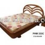 Model Rattan Bed