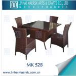 Rattan/Wicker chairs &amp;table