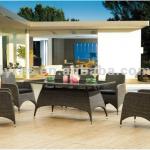 Popular garden furniture rattan table and chairs set LY0039