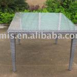 WICKER OUTDOOR DINNING TABLE