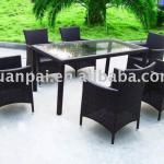 PE durable outdoor furniture and dining table